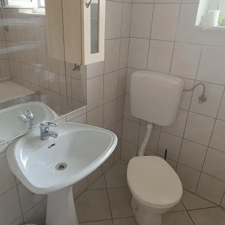 Klaus Hostel